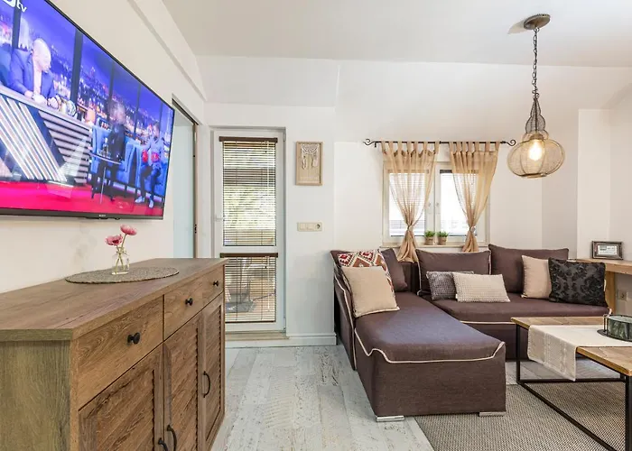 Stylish 1Bd Flat With A Terrace Near The Centre Of Plovdiv By Flat Mаnager