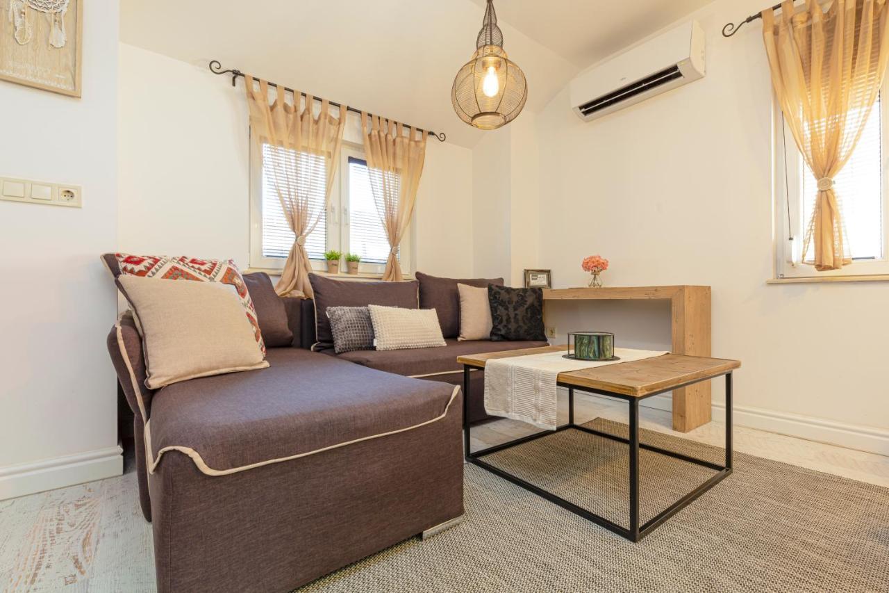 Stylish 1bd Flat With A Terrace Near The Centre Of By Flat Mаnager Apartment *